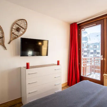 Le Curling B - Val Claret-33 By Interhome Appartement